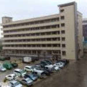 10分可到南站，29000方，有证，3栋厂房出售